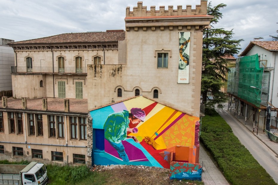 Mural de Btoy a Olot. Foto de Marc Planagumà